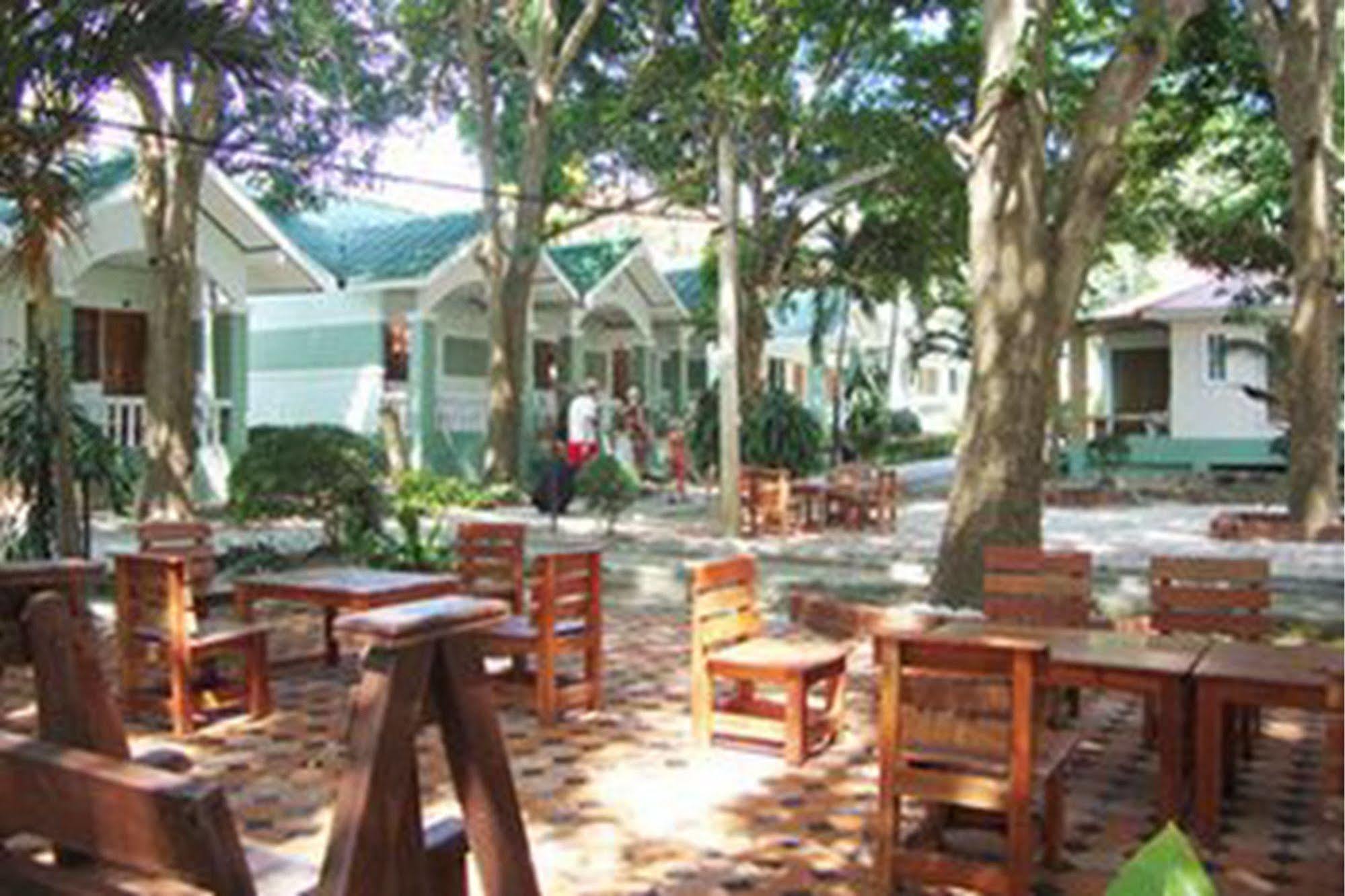 Malibu Samed Resort Koh Samet Bagian luar foto