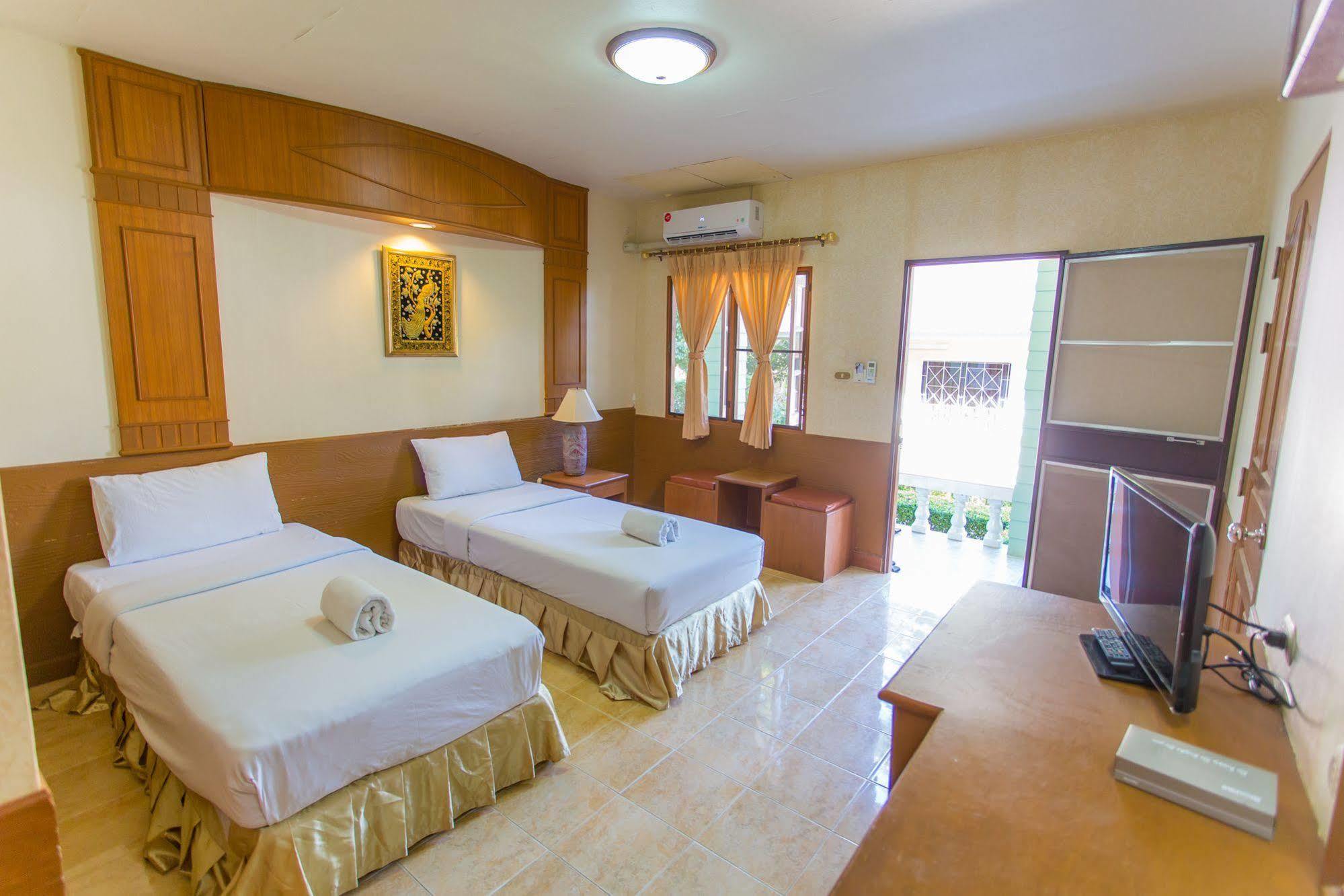 Malibu Samed Resort Koh Samet Bagian luar foto