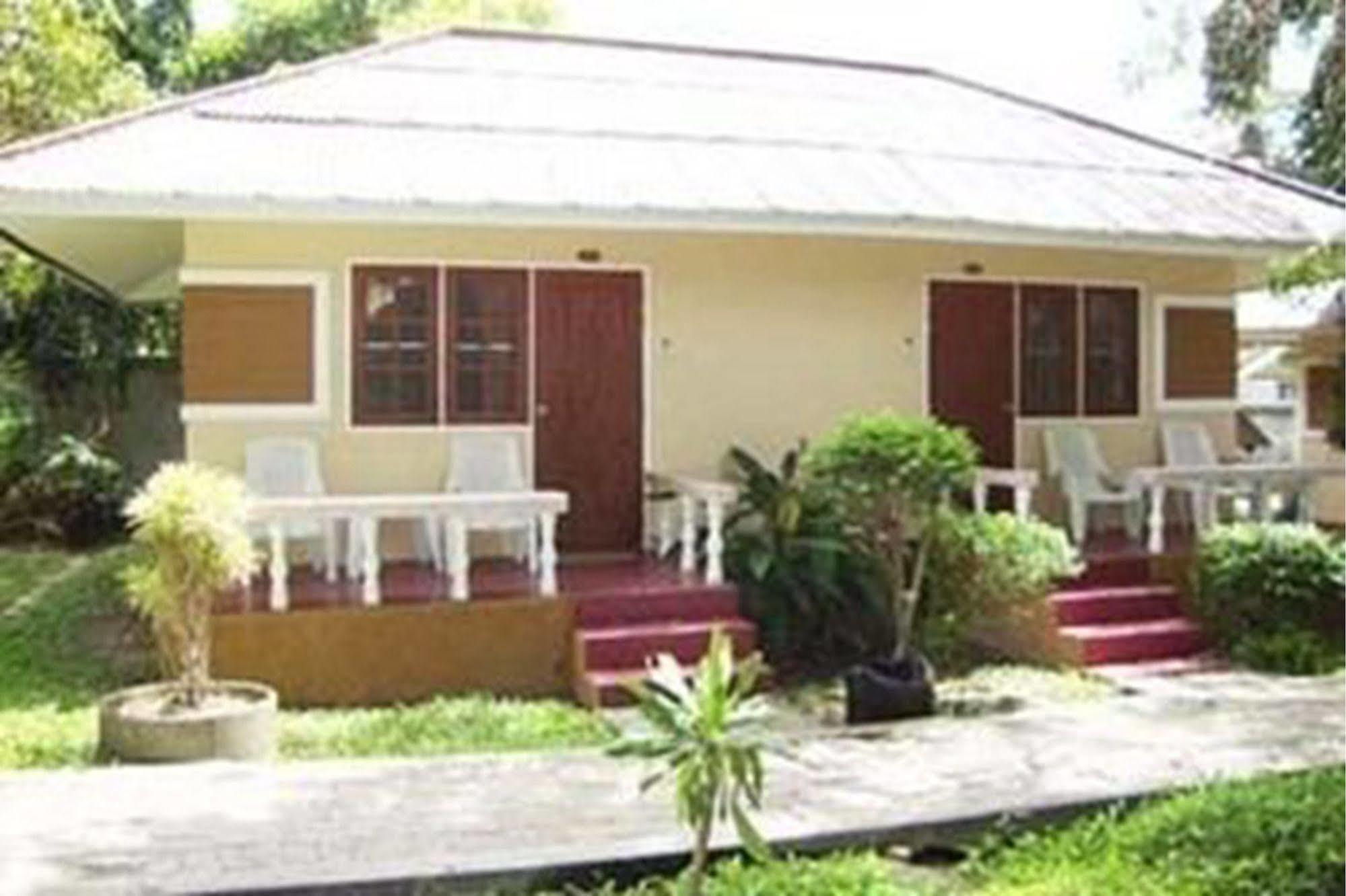 Malibu Samed Resort Koh Samet Bagian luar foto