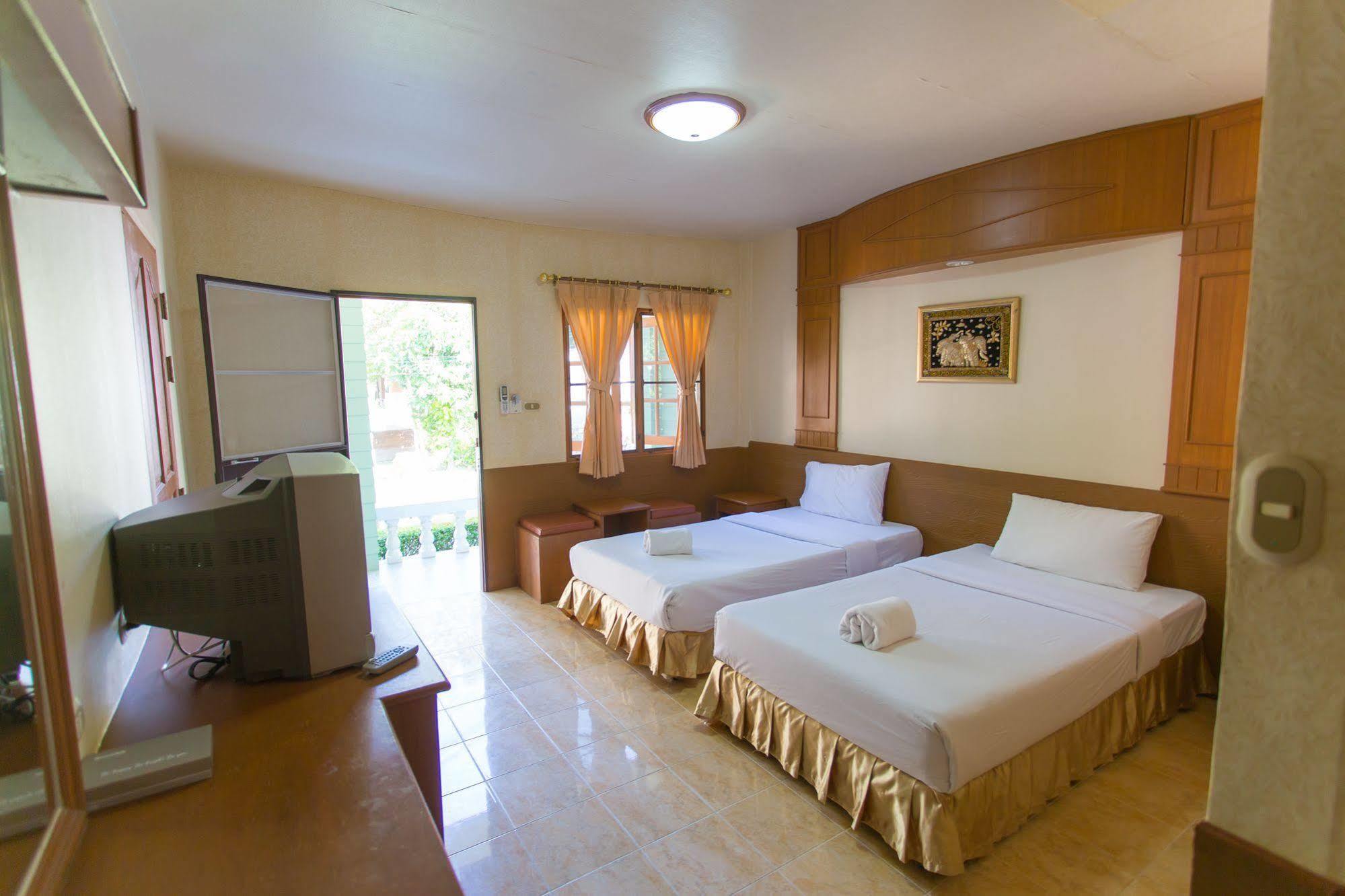 Malibu Samed Resort Koh Samet Bagian luar foto